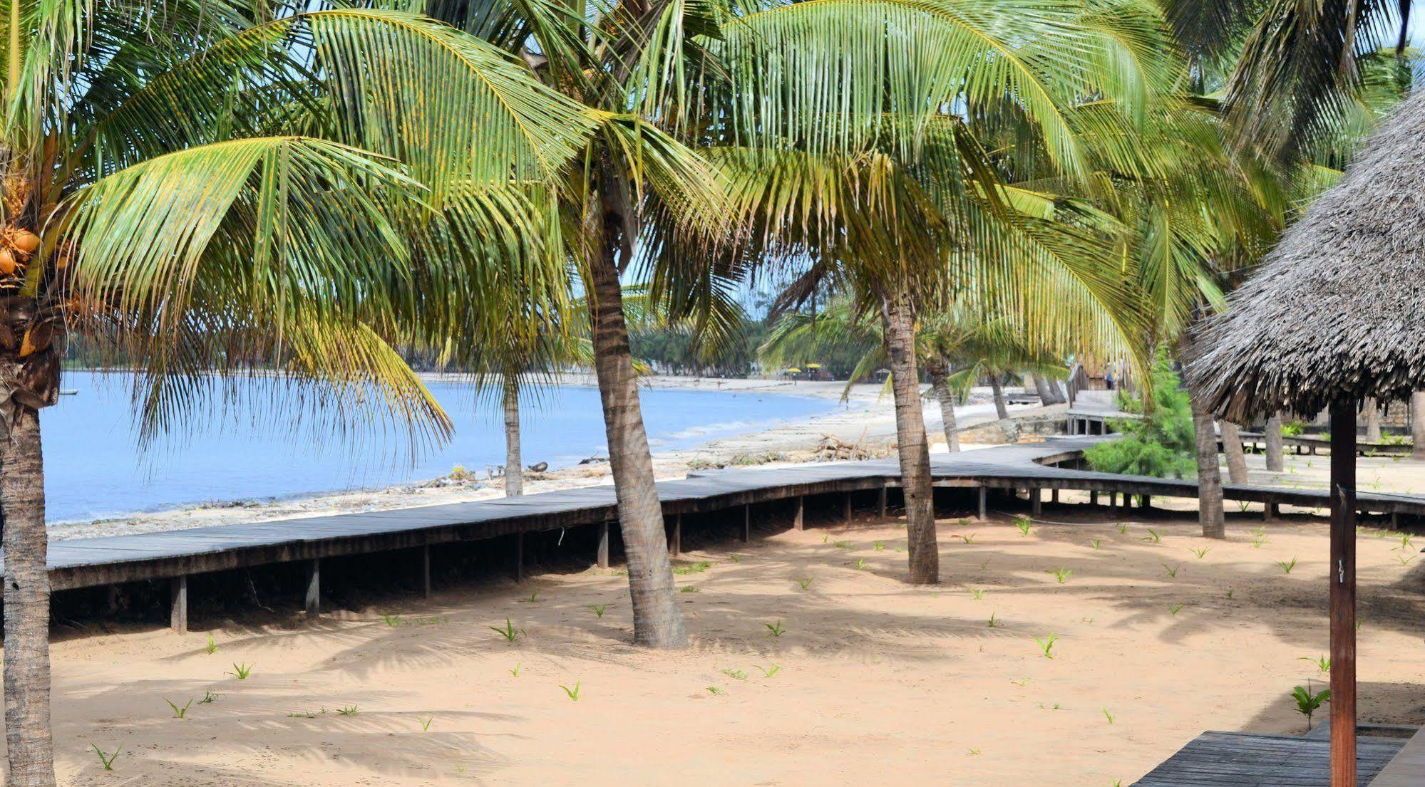Hotel The Nautilus Pemba Exterior foto