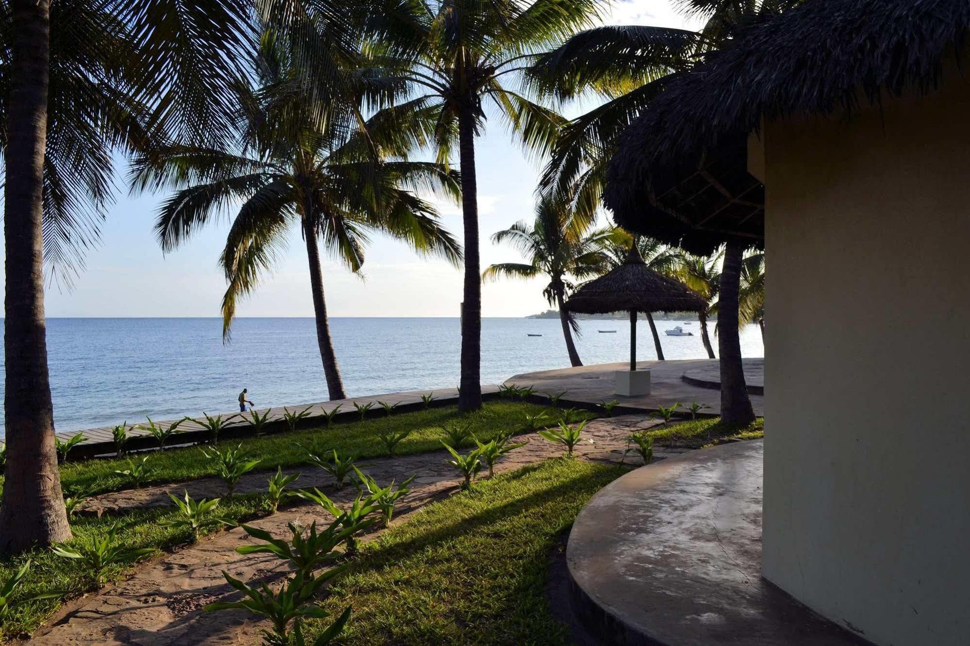 Hotel The Nautilus Pemba Exterior foto